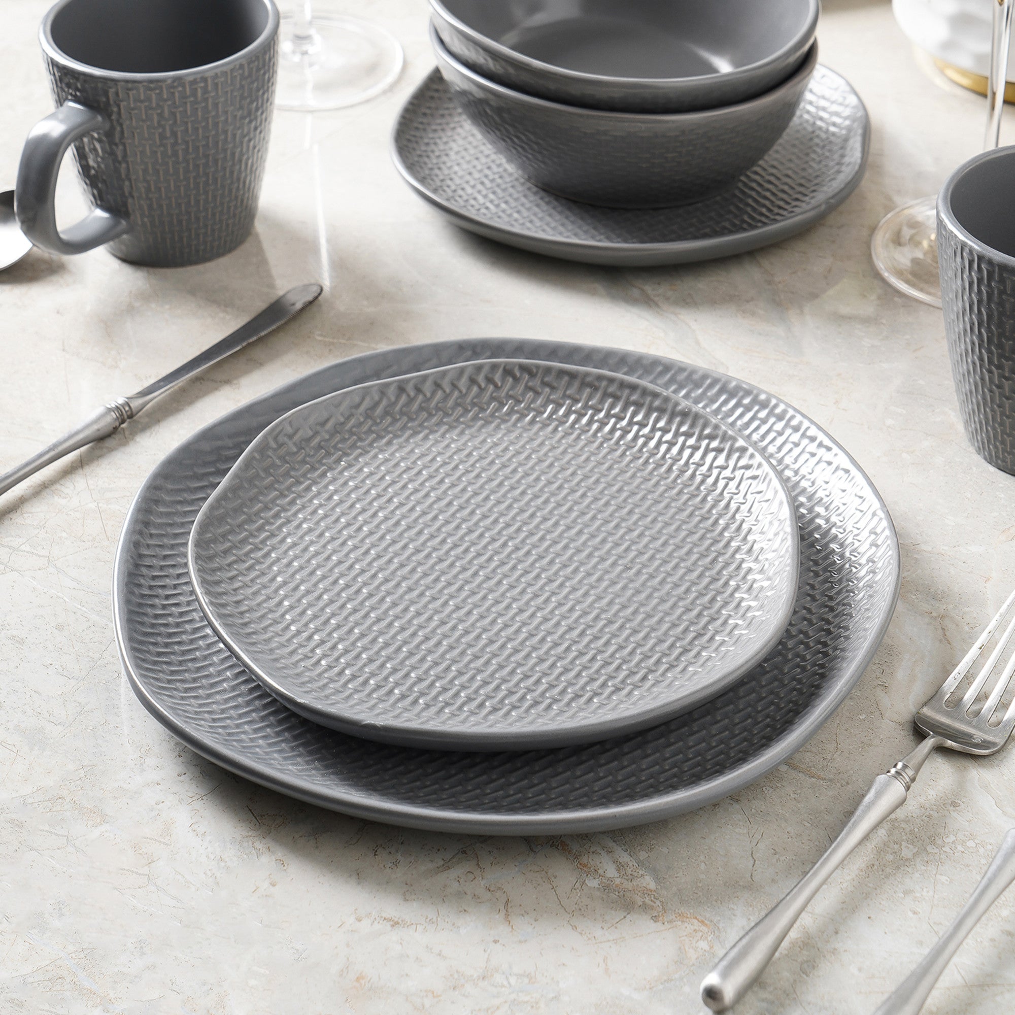 Abigael Stoneware Dinner Plate - Gray