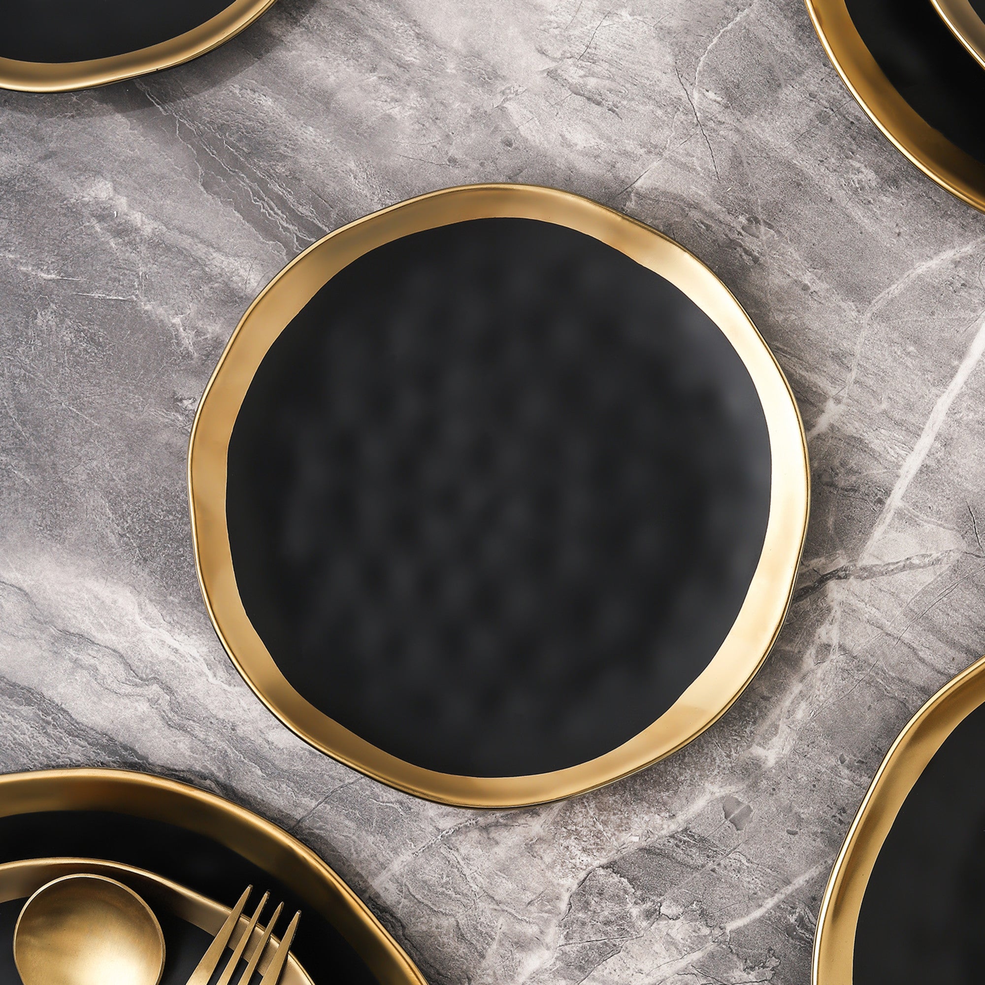 Florian Porcelain Salad Plate - Black