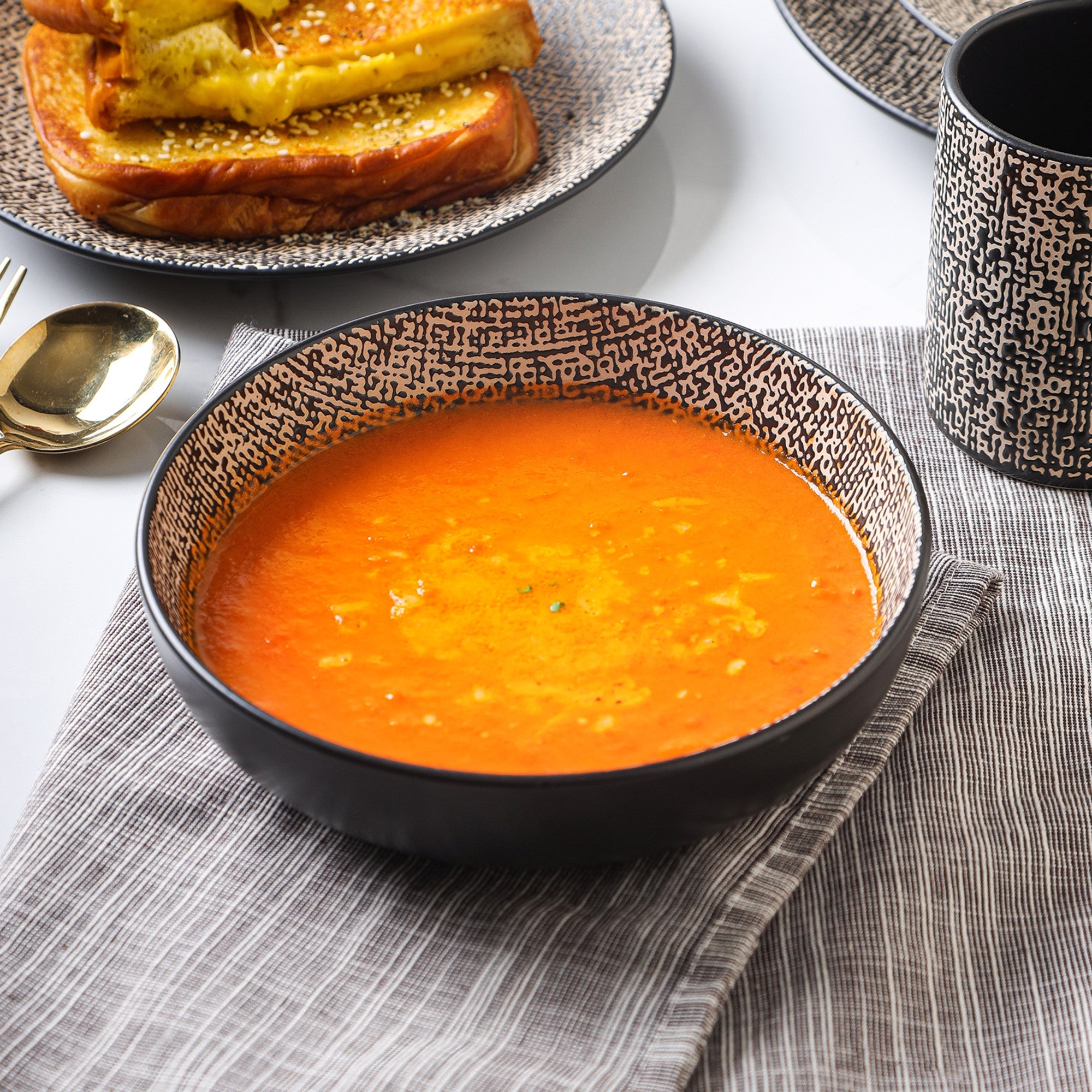 Sophie Stoneware Bowl - Brown And Black