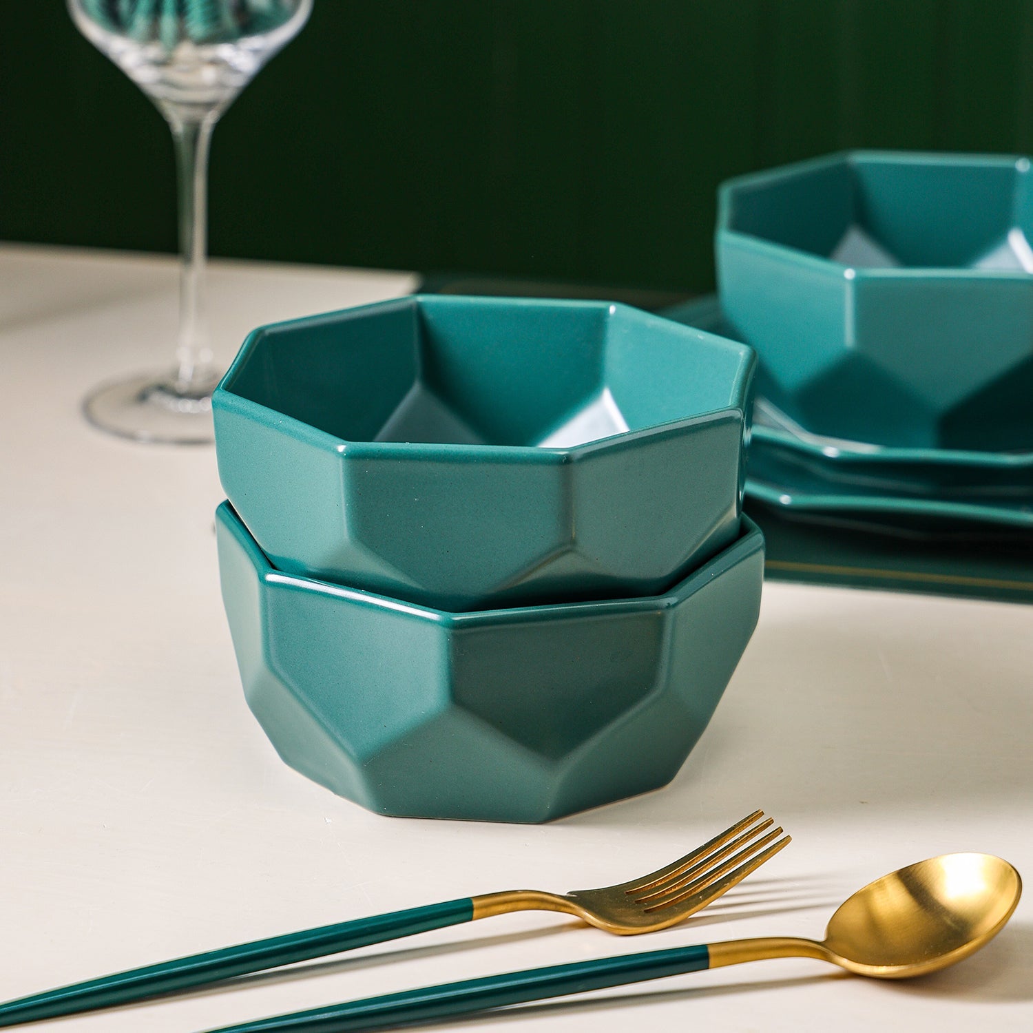 Jamie Porcelain Dinnerware Set - Green