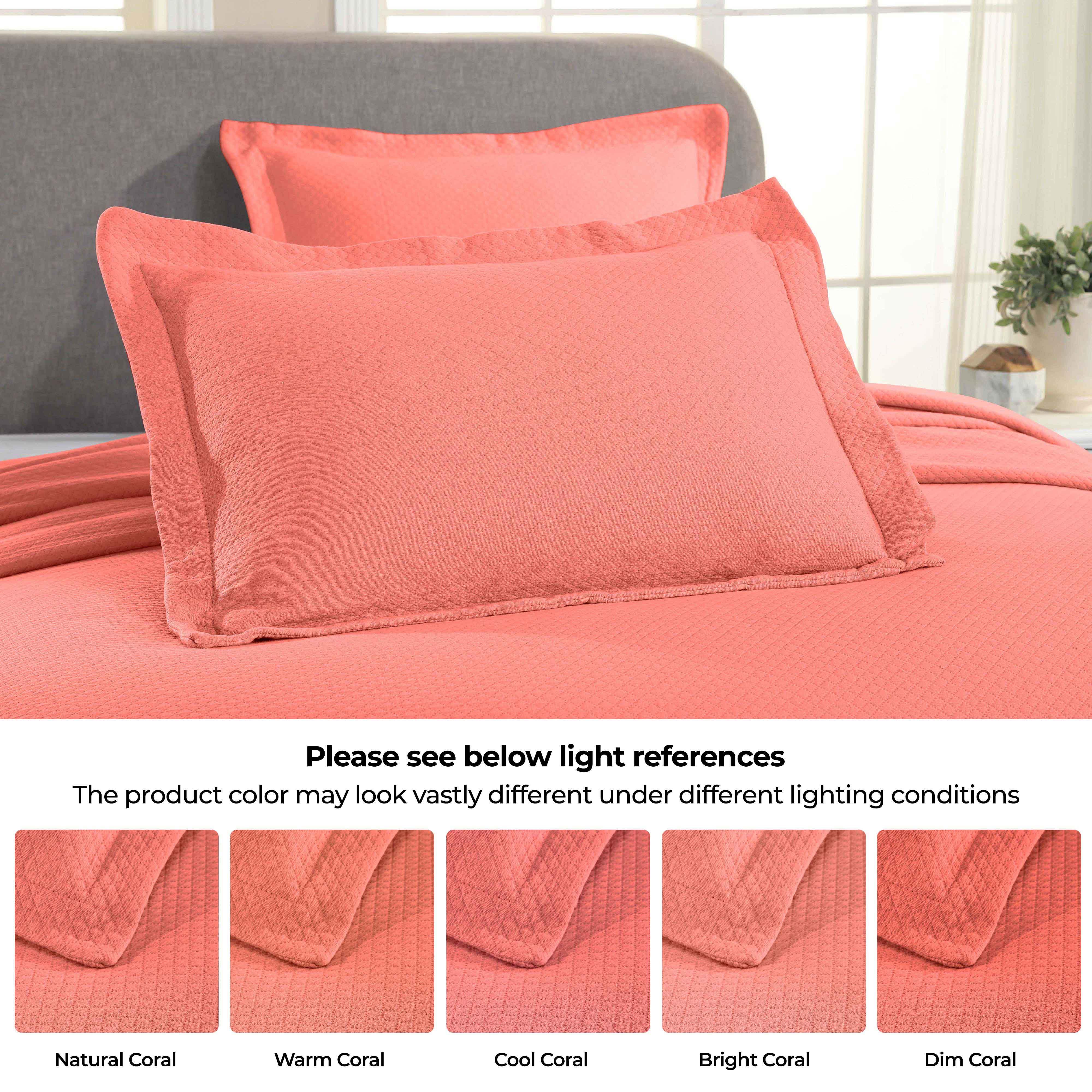 Solitaire Jacquard Matelassé Cotton Diamond Solitaire Bedspread Set - Bedspread by Superior Brand