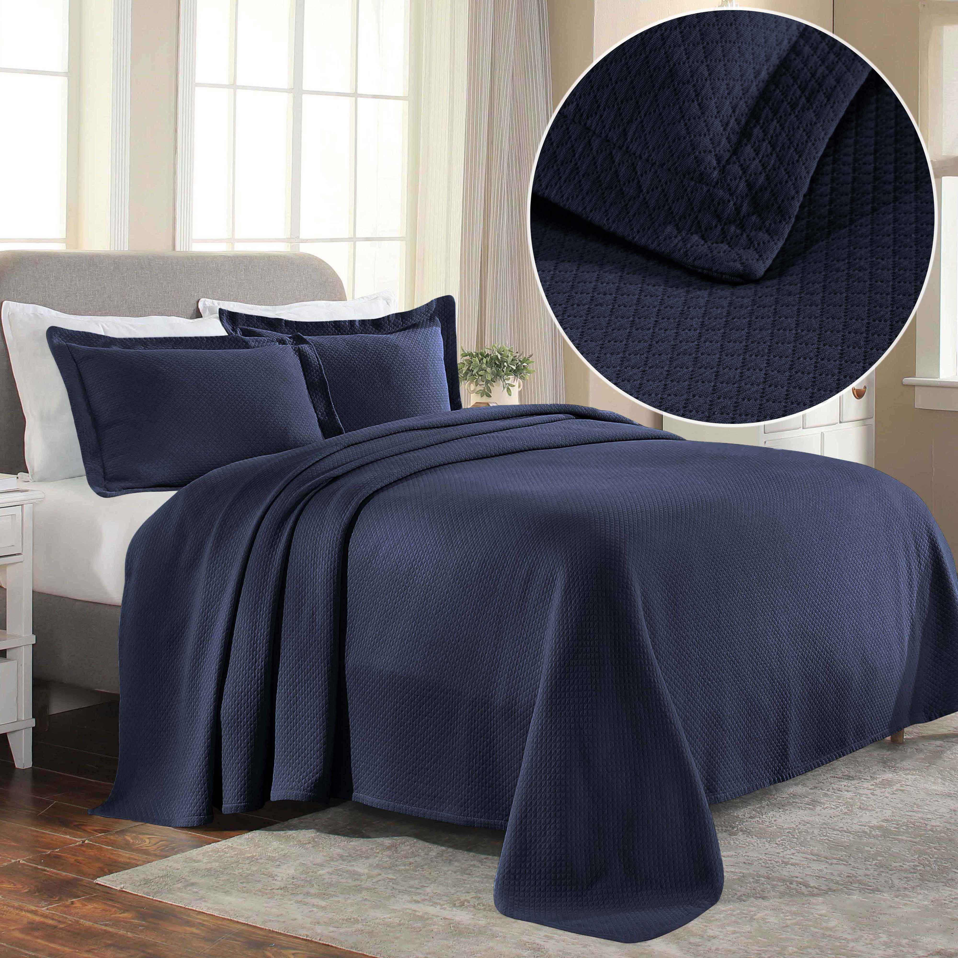 Solitaire Jacquard Matelassé Cotton Diamond Solitaire Bedspread Set - Bedspread by Superior Brand