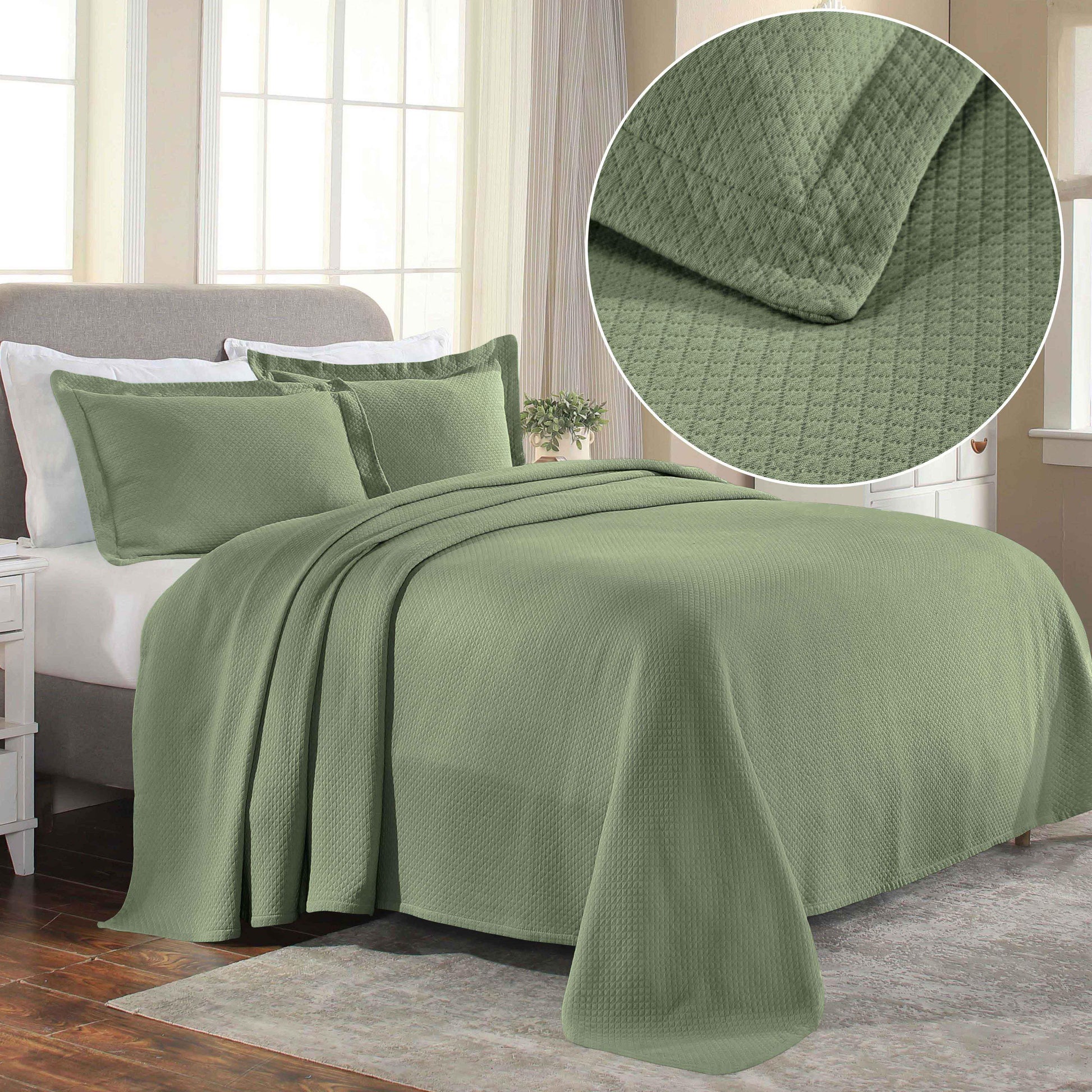 Solitaire Jacquard Matelassé Cotton Diamond Solitaire Bedspread Set - Bedspread by Superior Brand