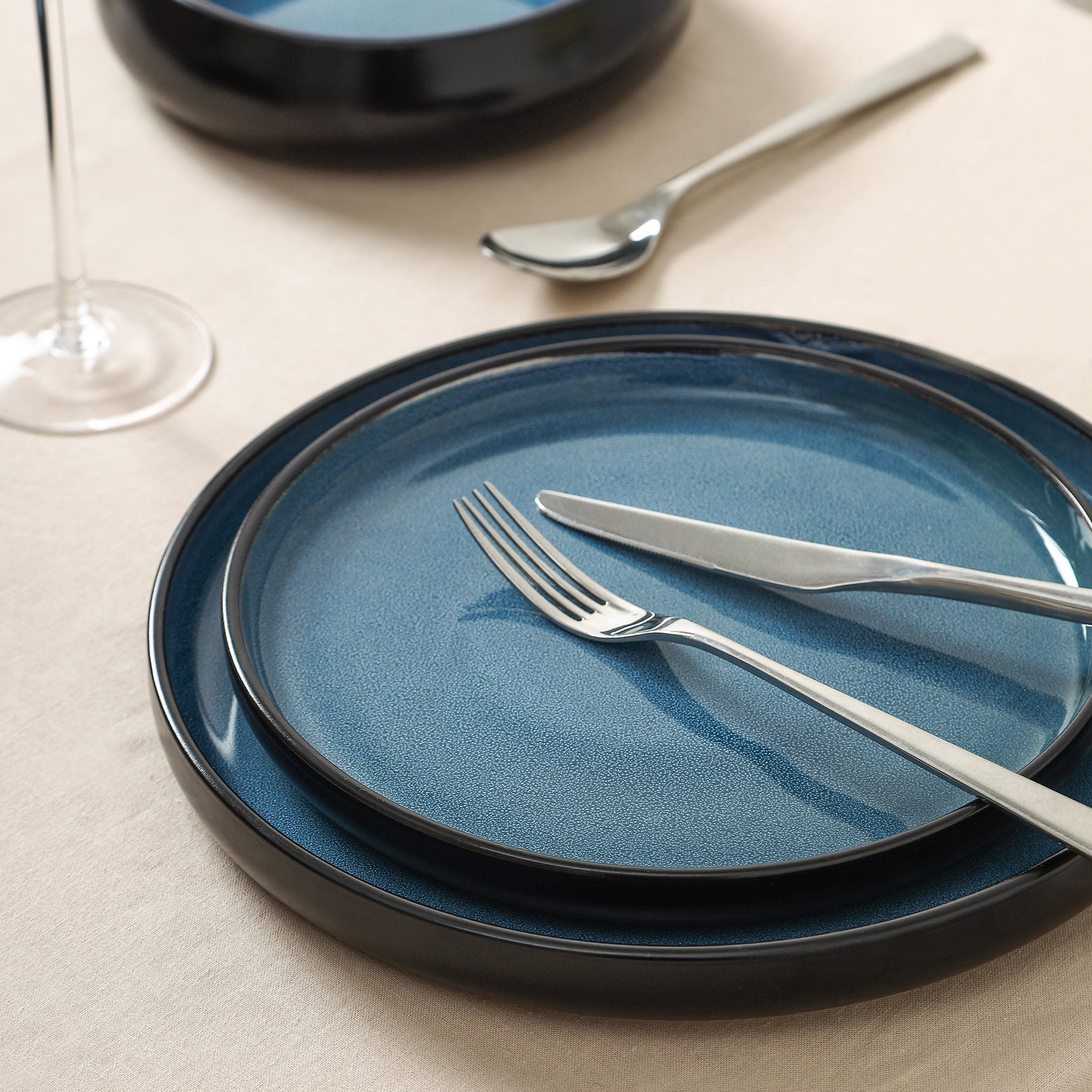 Lagoon Stoneware Dinnerware Set - Blue