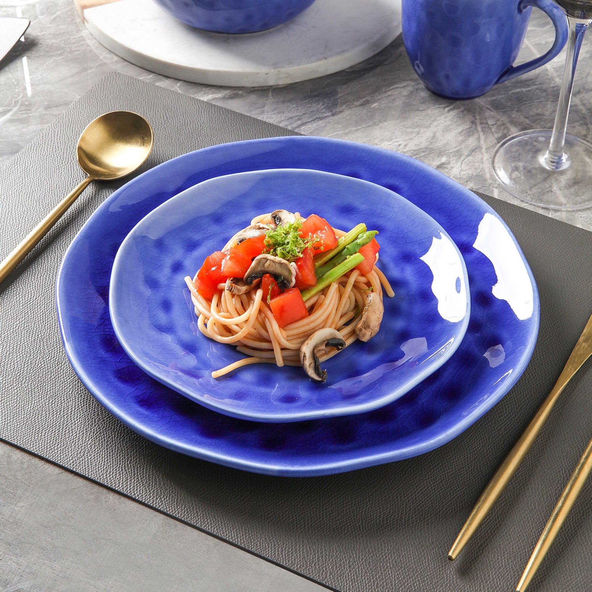 Constance Porcelain Dinnerware Set - Blue