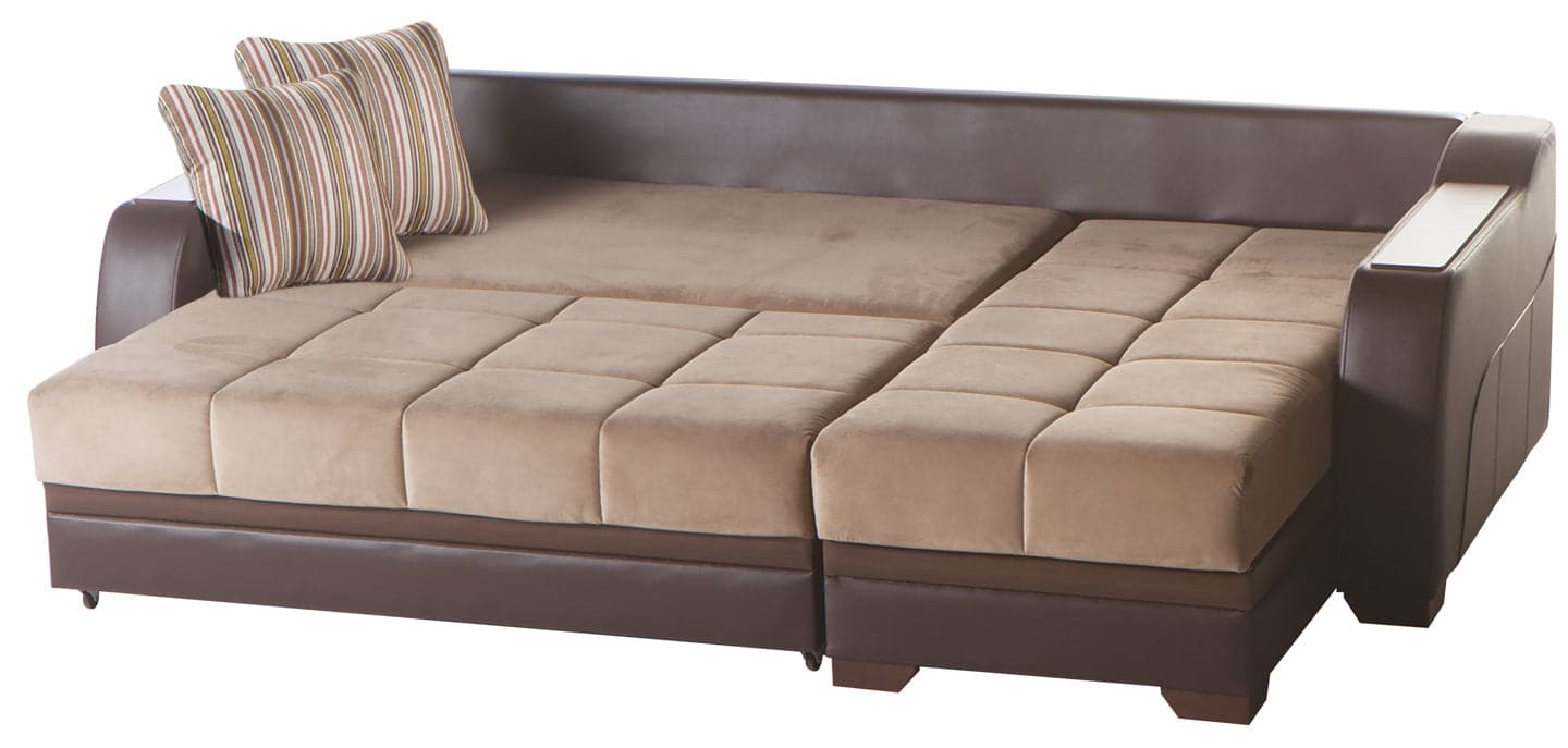 Ultra Collection modern sectional featuring a modular chaise lounge