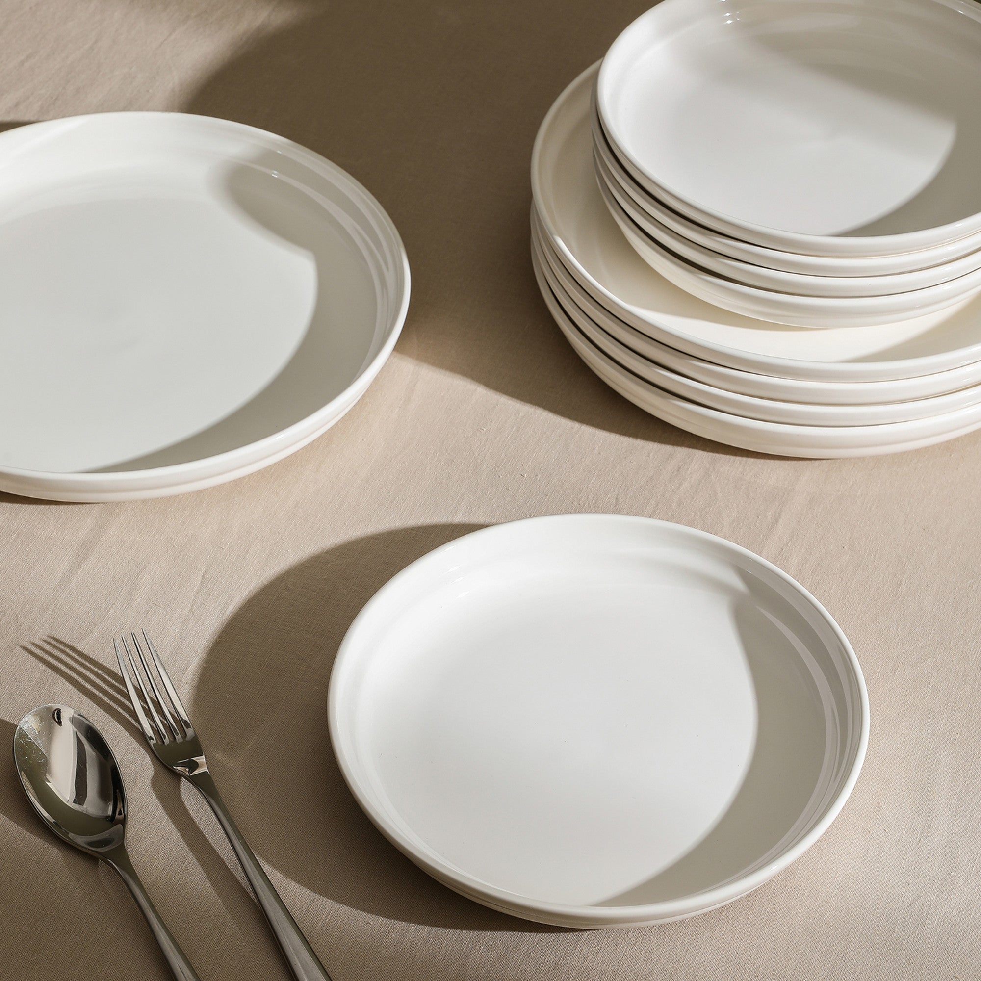 Virtuo Porcelain Salad Plate - White