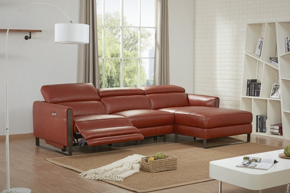 Nina Premium Motion Sectional J&M