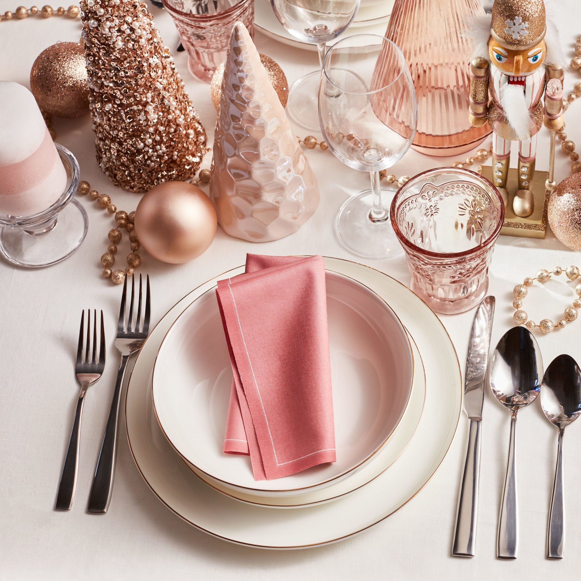 Gabrielle Bone China Dinnerware Set - White And Gold