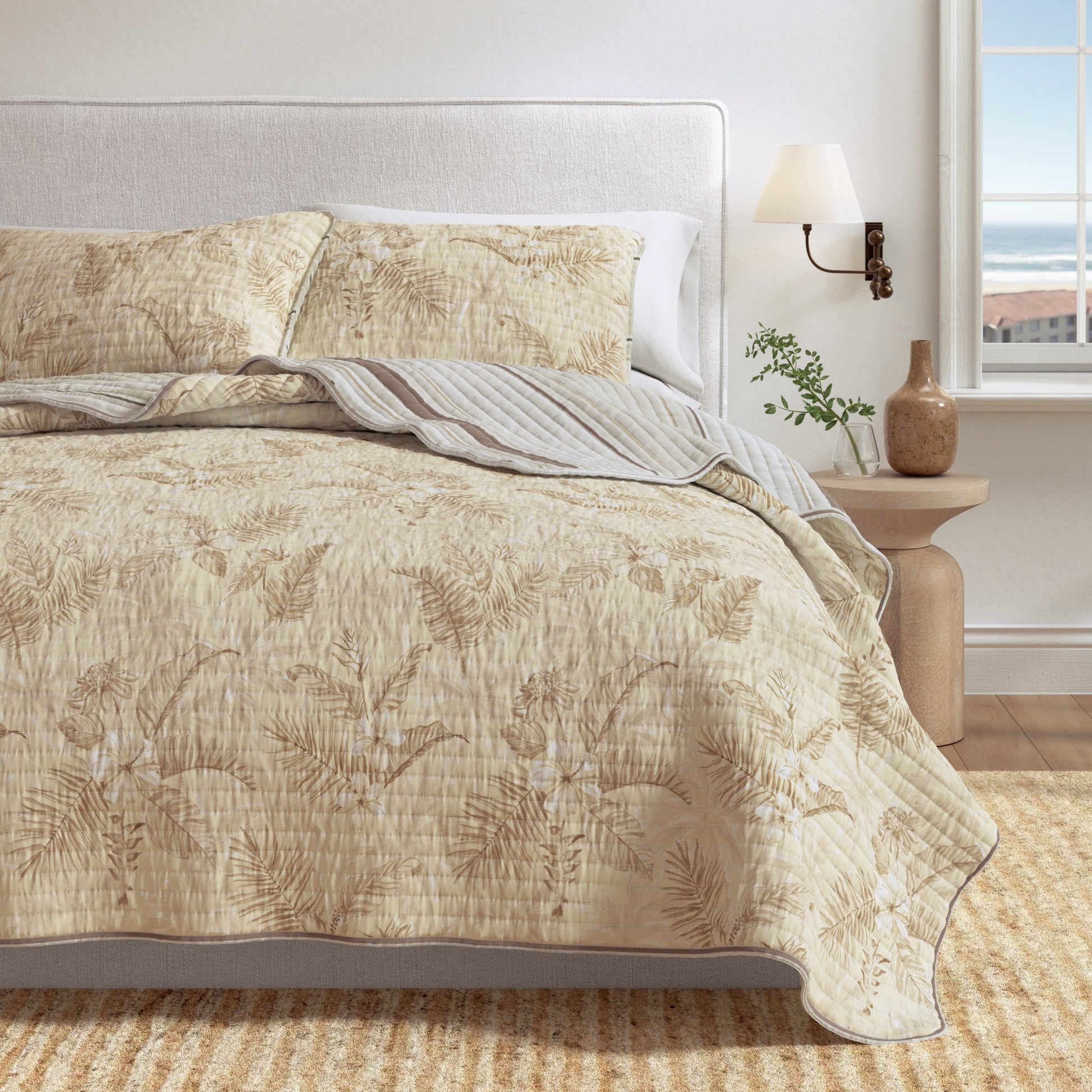 Floral Printed Cotton Quilt Set - Mendocino Collection - Best Buy Furniture