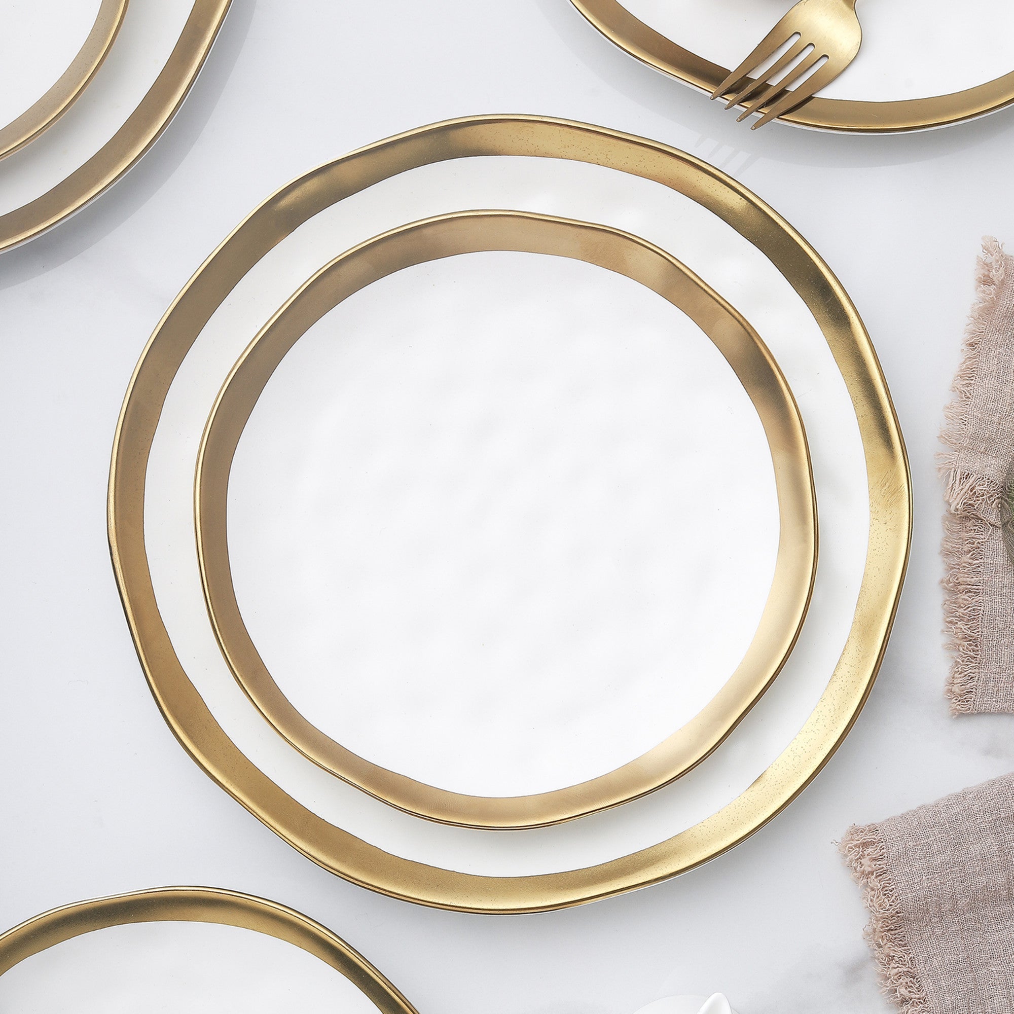 Florian Porcelain Salad Plate - White