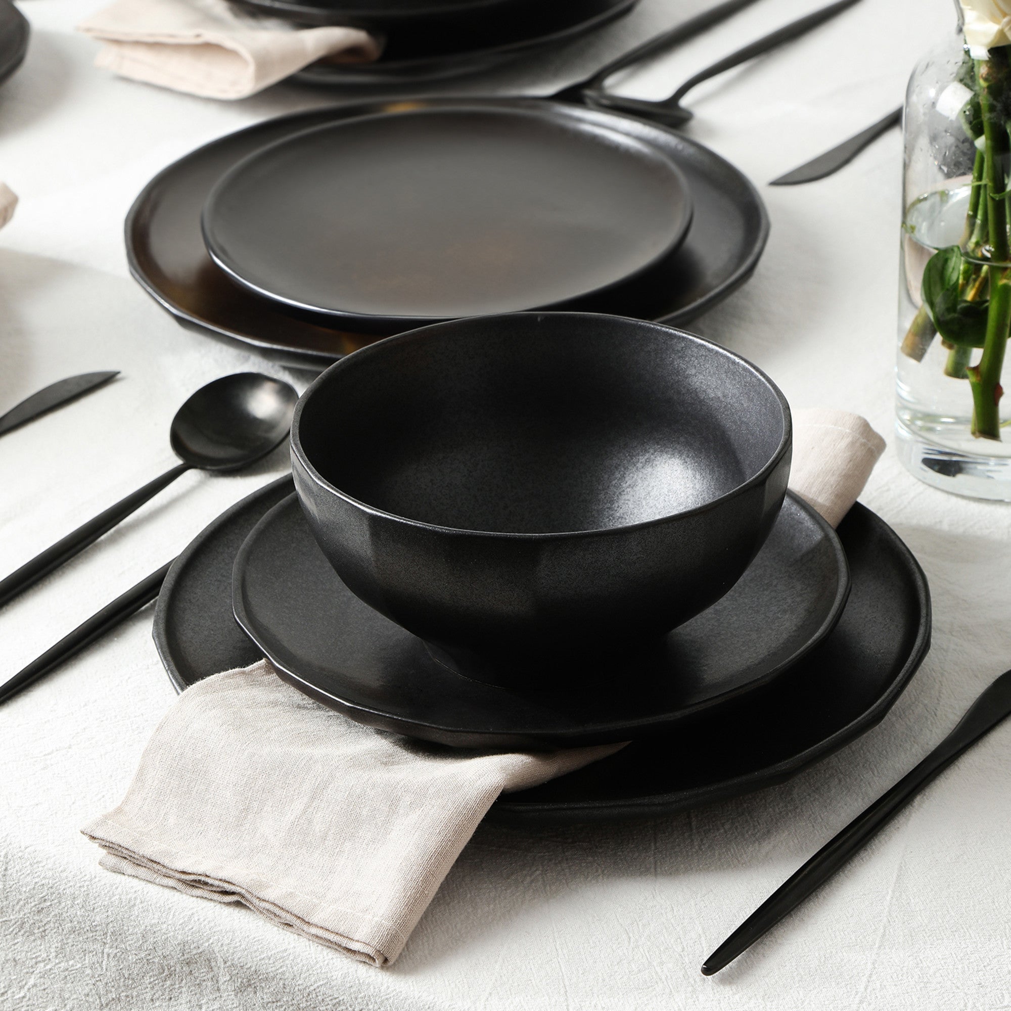 Rio Stoneware Dinnerware Set - Black