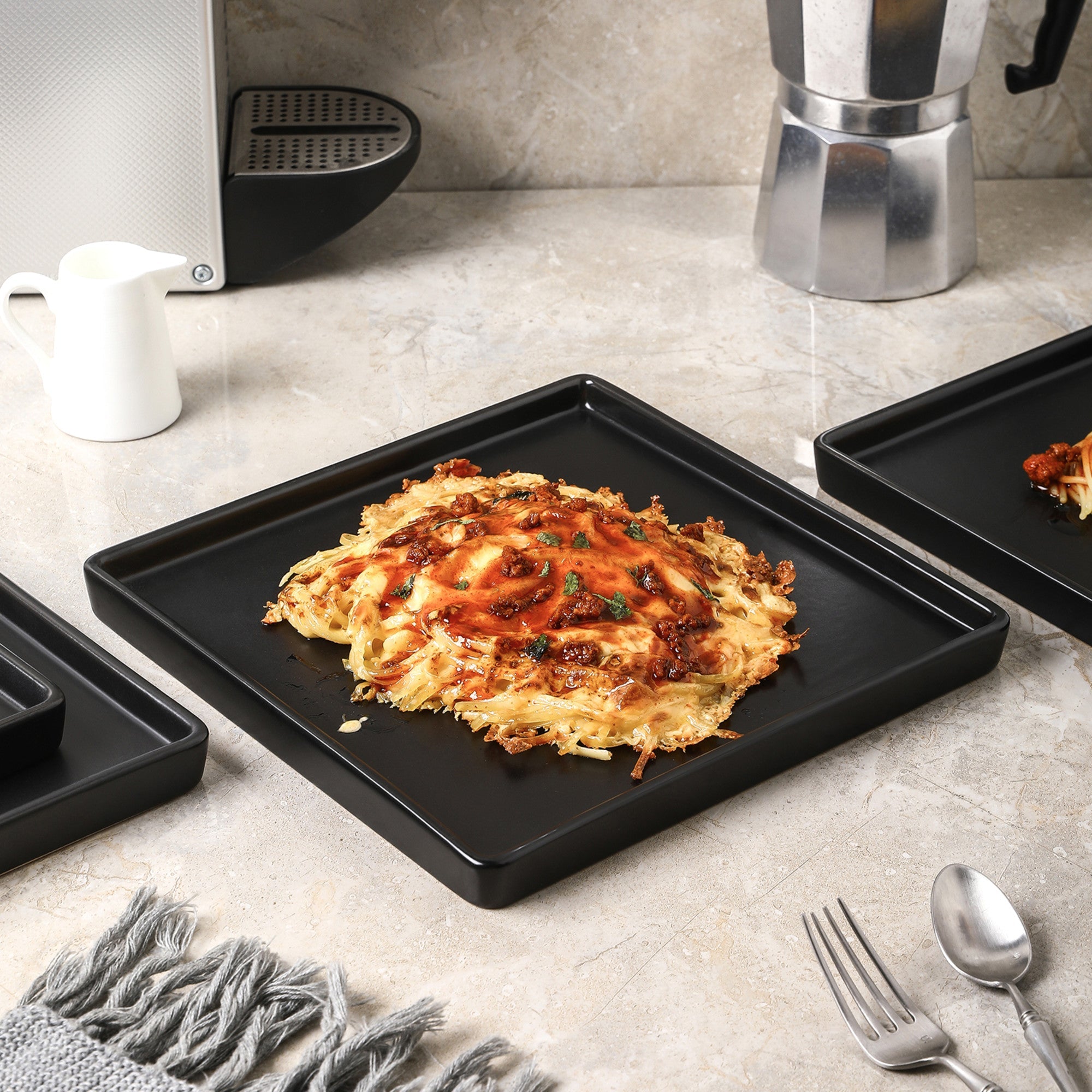 Grace Stoneware Dinner Plate - Black Matte