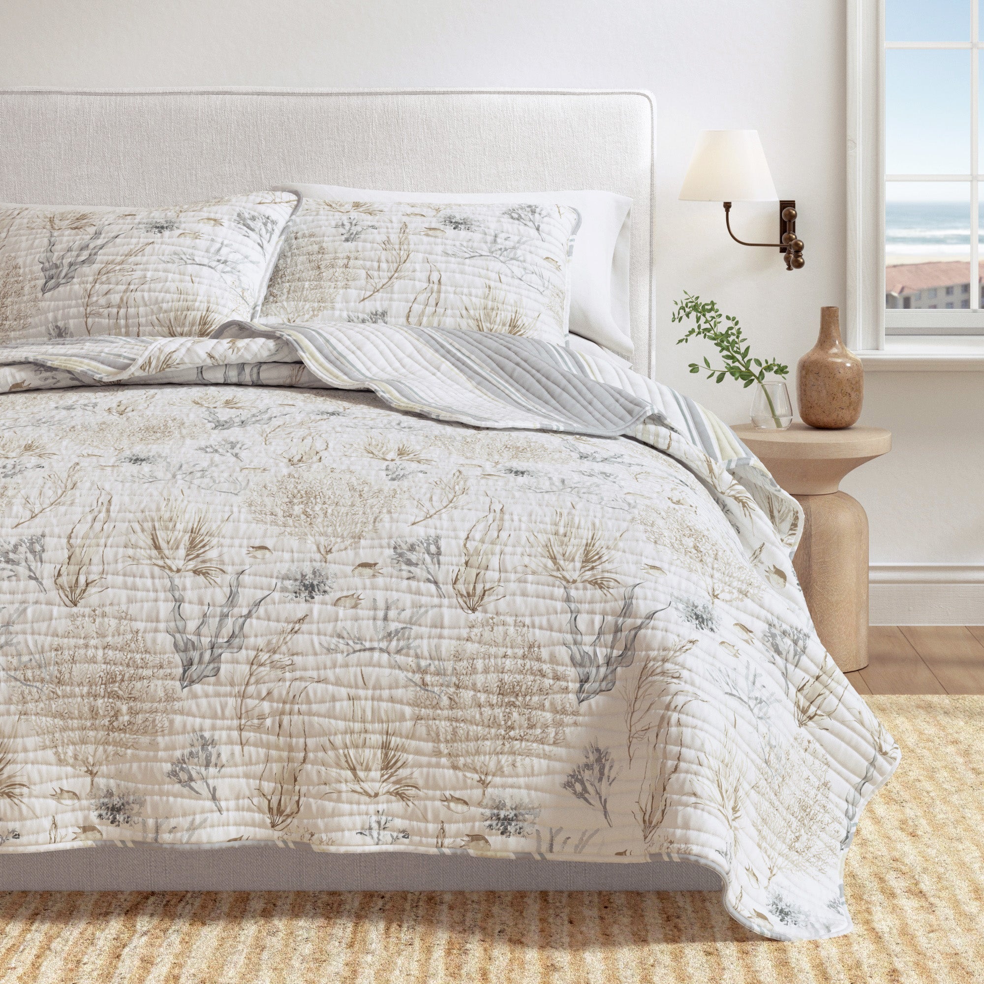Coral Sea Maze Coastal Quilt Set - Newcomb Collection - Best Buy Furniture