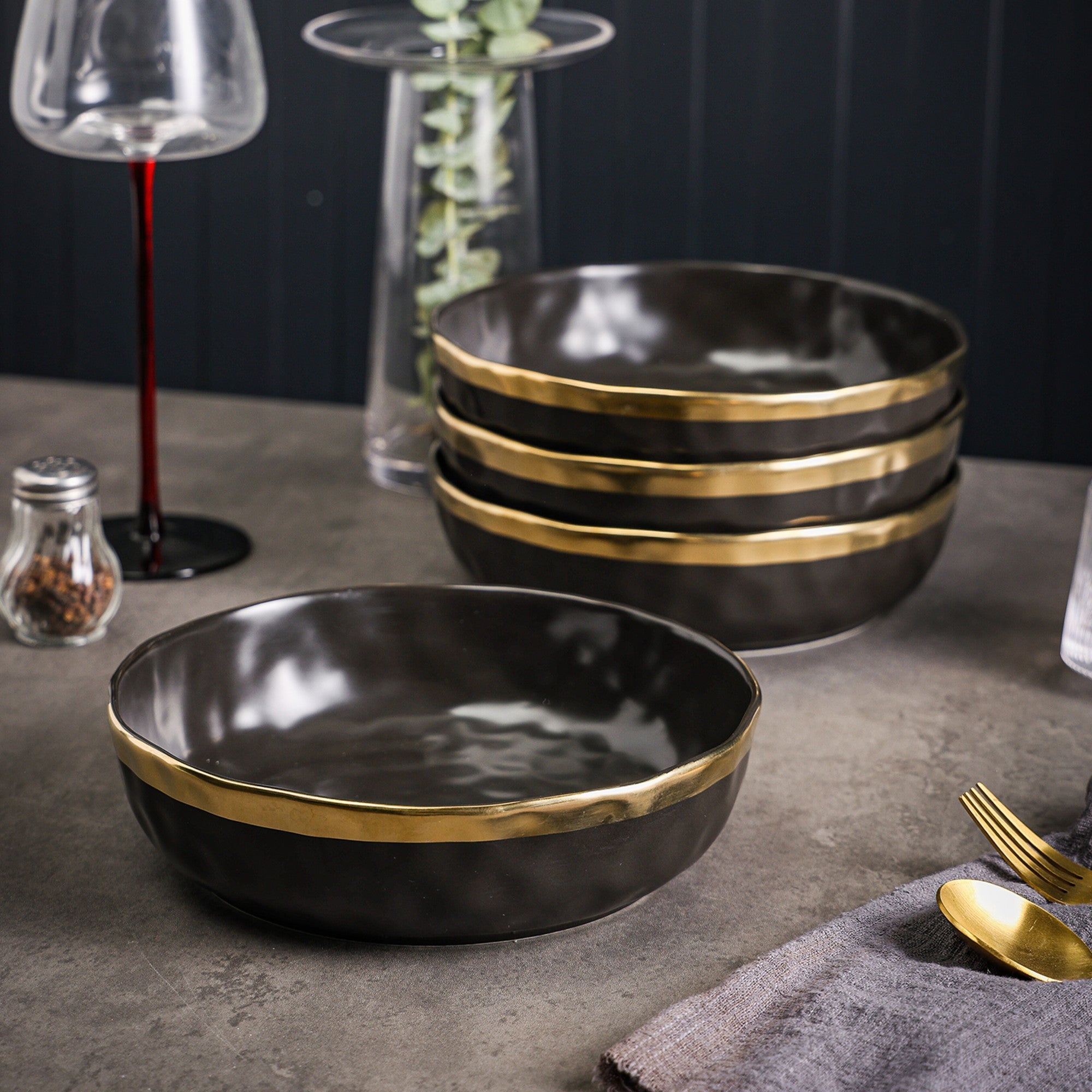 Florian Porcelain  Pasta Bowl - Black